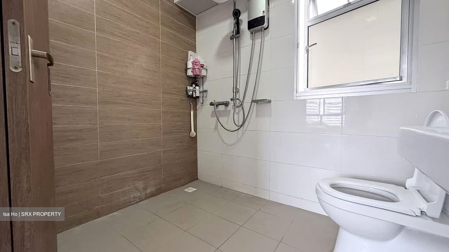 Blk 874D Tampines Greenflora (Tampines), HDB 4 Rooms #555424591